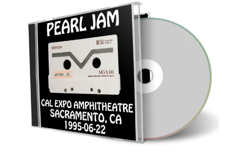Front cover artwork of Pearl Jam 1995-06-22 CD Sacramento Audience