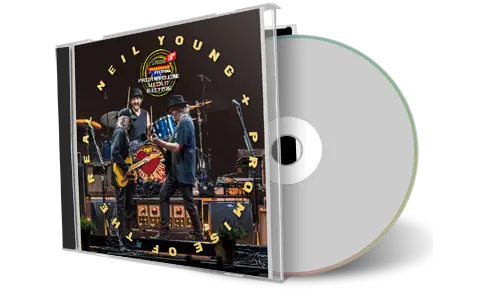 Artwork Cover of Neil Young 2016-07-16 CD Lucca Audience